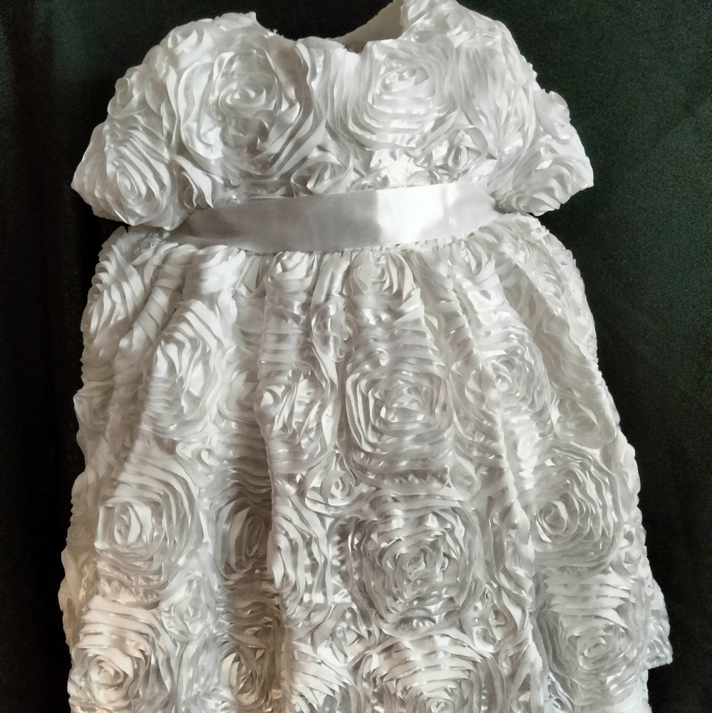 Halabaloo white dress